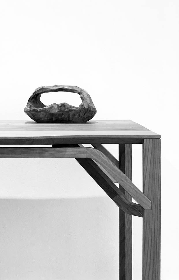 Héraclite, écritoire, 170 × 69 cm, h 75 cm