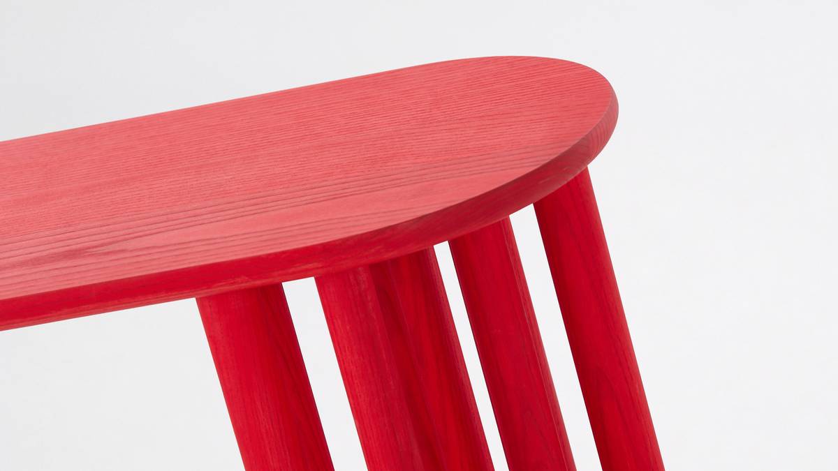 Madame Taconeo, three-seater bench, Ash Luminous Red, 135 × 30 cm, h 45 cm