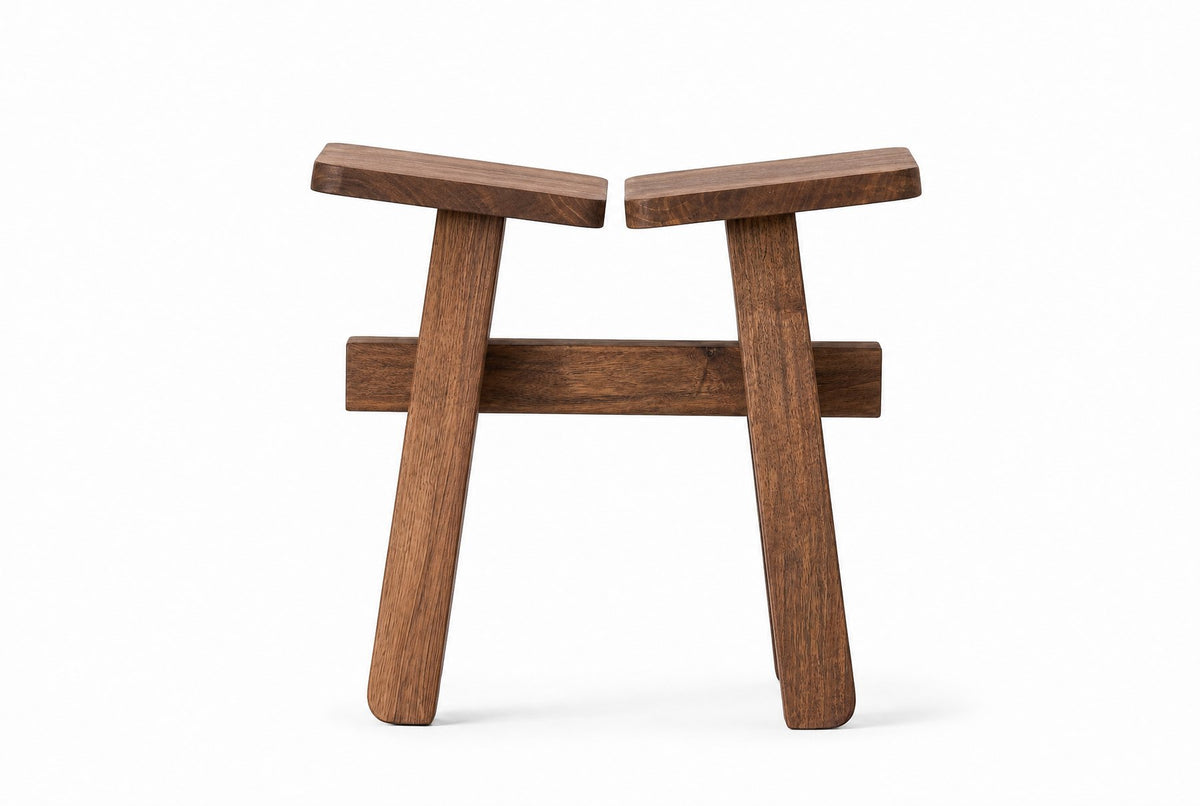 Zhuangzi, low stool, Ash Luminous Red, L 35 × W 27 cm, h 32 cm